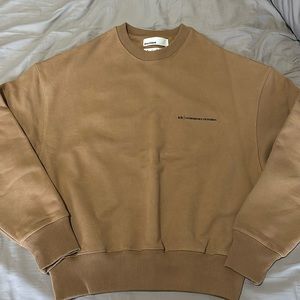 About Blank Cropped Sweatshirt Crewneck in Camel Brown - Large